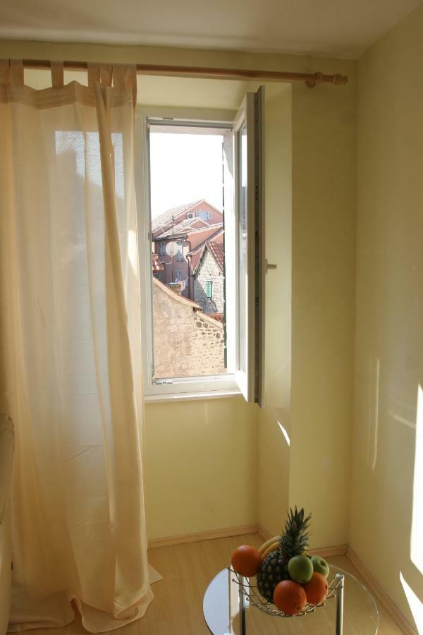 Ferienwohnung Sara Cosmo Split Exterior foto